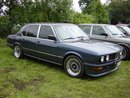 E12
