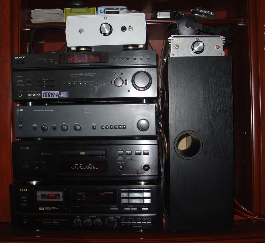 ��������� Akai GX-95mk-II , ����� DENON DCD-1450AR, ������ NAD 304, ��- ������� SONY STR-DE598, ������ S.A.R. A-4 Infinity, ������ �� ���� ��� S.A.R.  A-1 Ultima, ��������� �������� Celestion CS-135 (� �������������� ���������), �������� ����������� ���-5