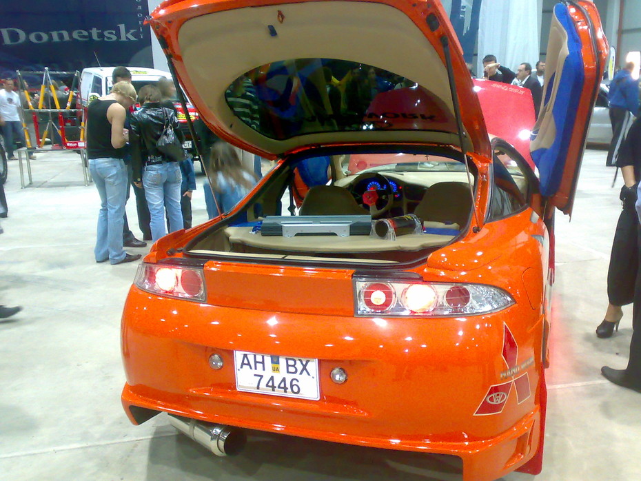 1-�����  Mitsubishi Eclipse
