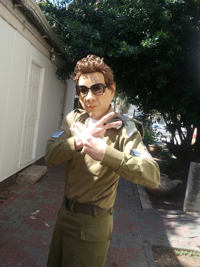 yaniv
