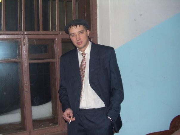 �� 2010