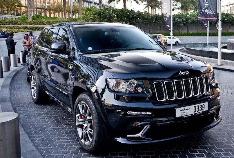 Jeep Grand Cherokee SRT-8