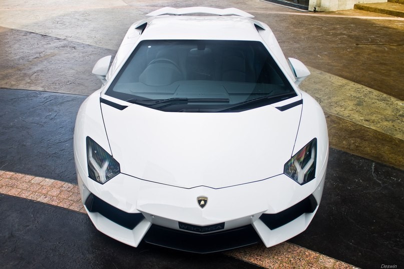 Lamborghini Aventador LP700-4