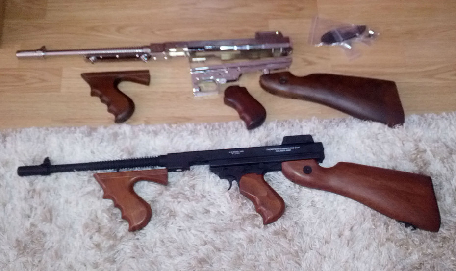Tompson 1928 + Wood Kit + Chrom kit
