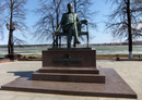 Peter Tchaikovsky statue (Votkinsk city)