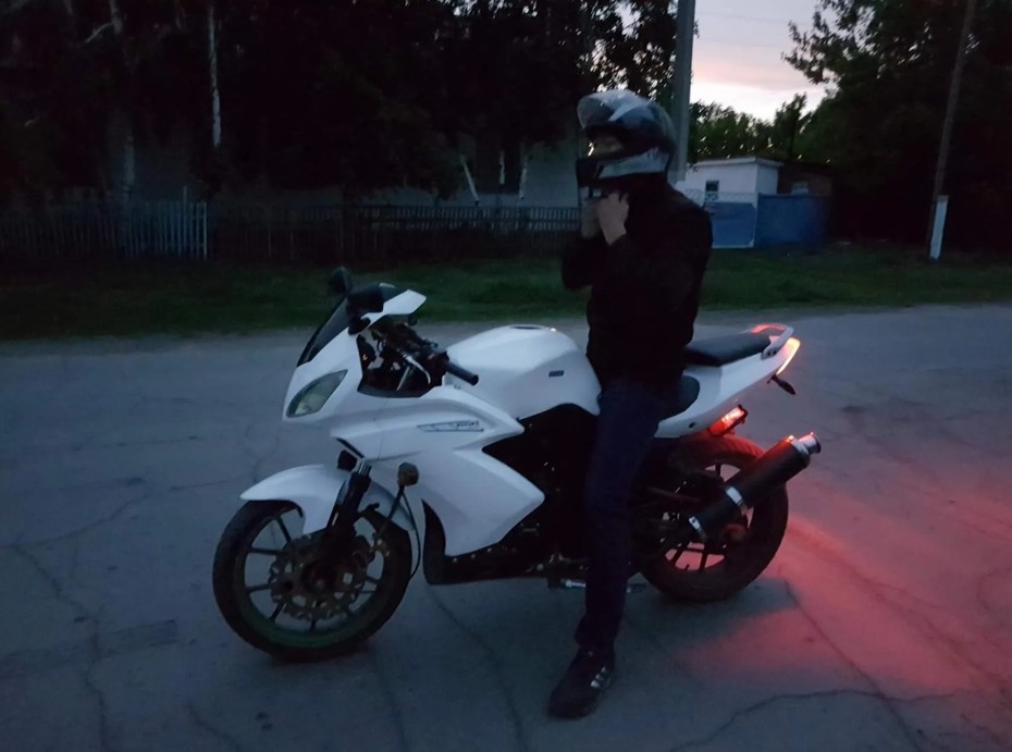 Mojo  motor-taxi :)))))