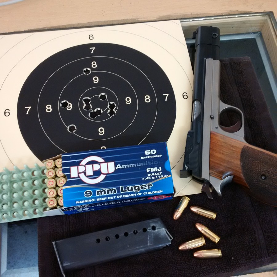 �������� ����������� ����� SIG-P210