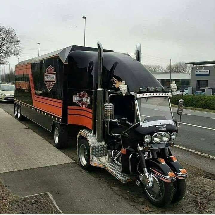 ��� ���
