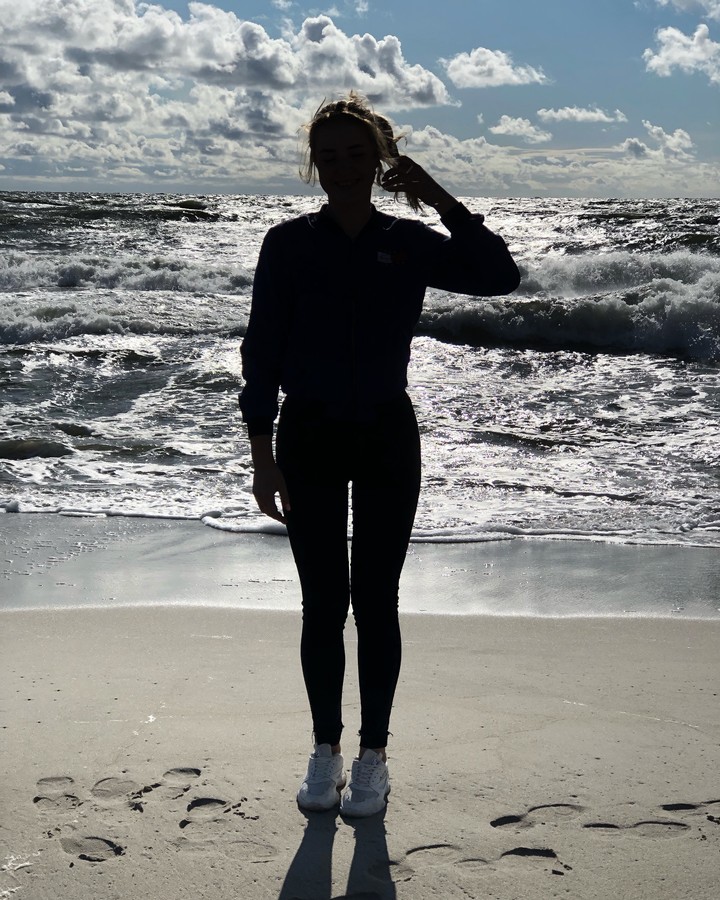 ���������� #2247585