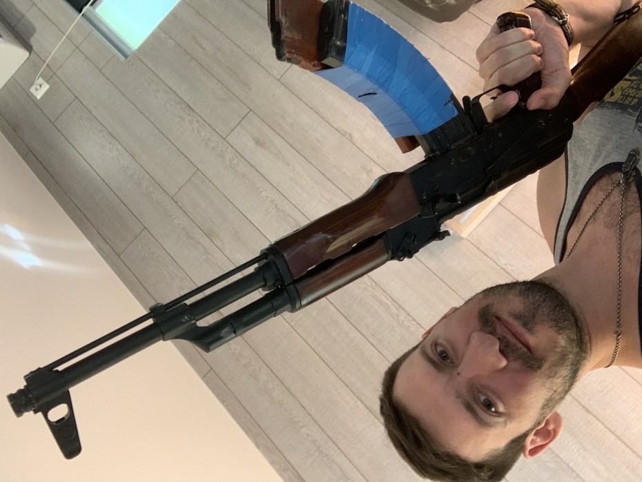 ����������