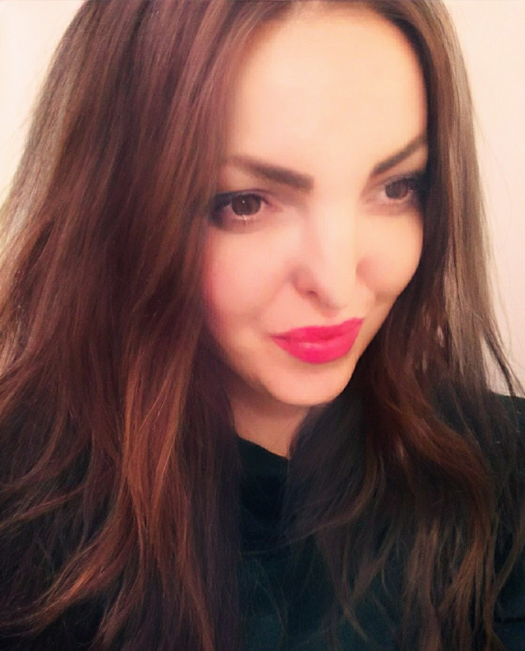�������