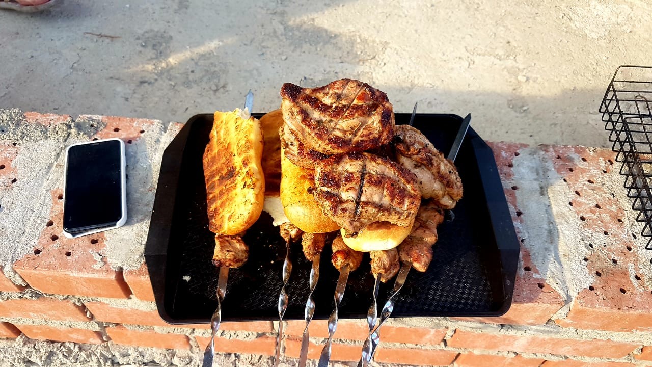 ����� ����� ���