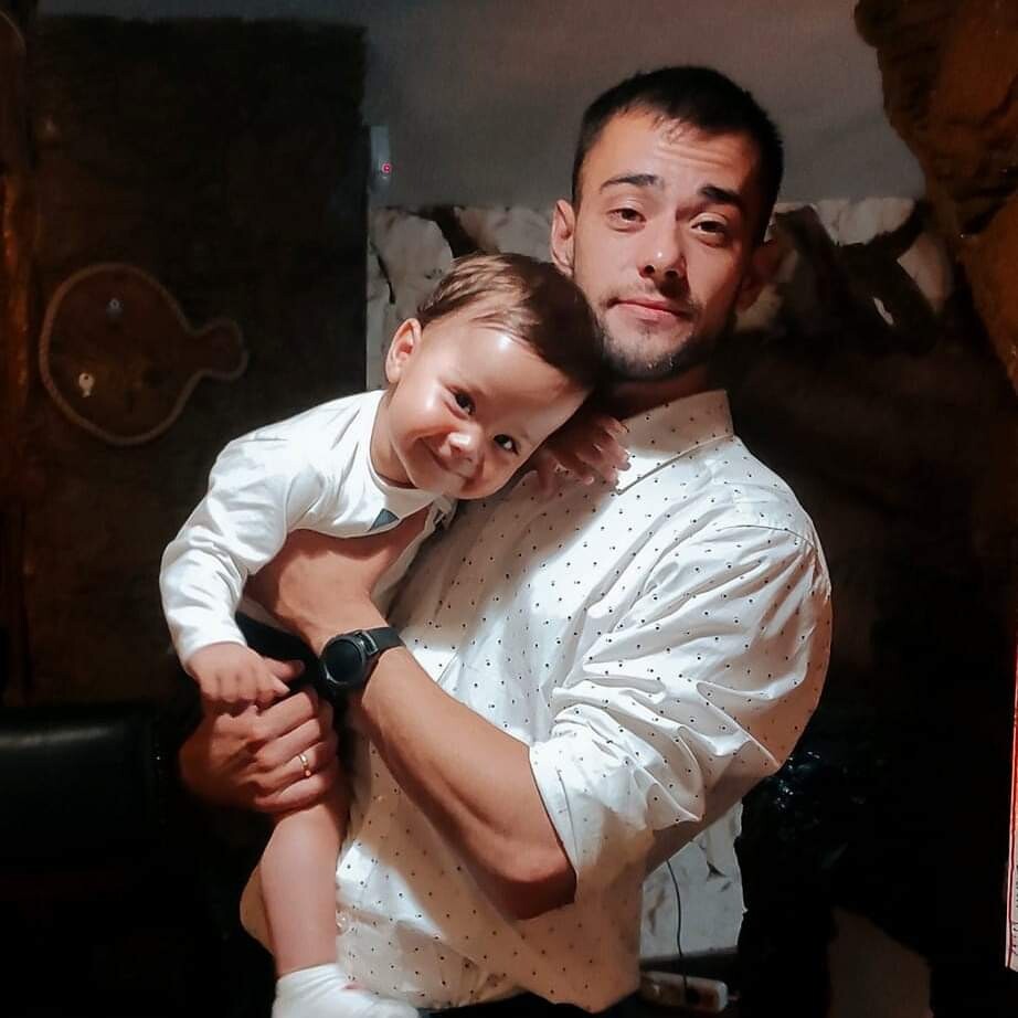 ���� Jr.