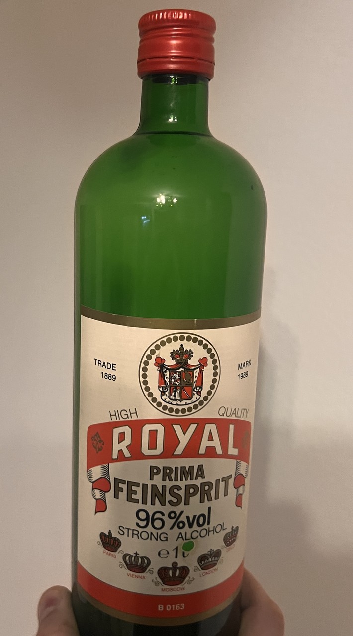 ����� Royal