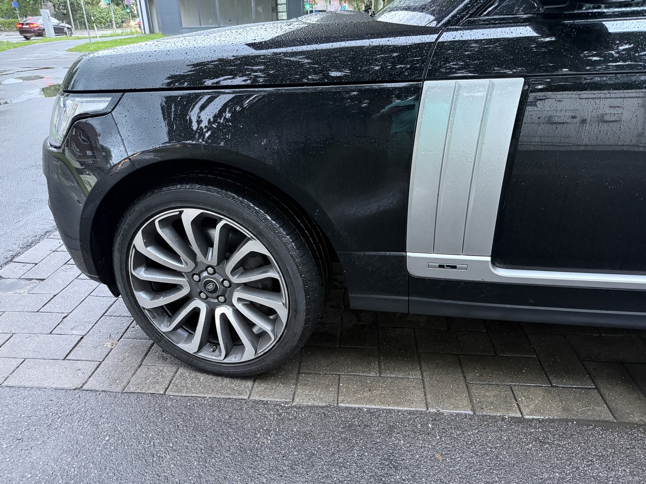 RR