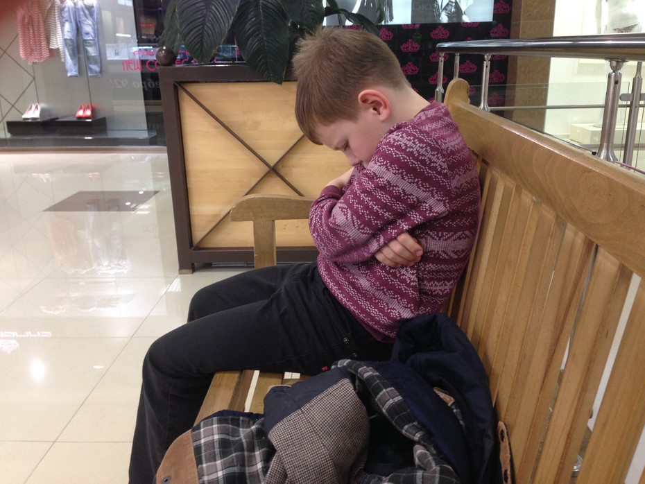 ����������)
