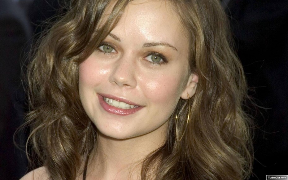 Alexis Dziena (���������� ����� + ���������� + �����������)